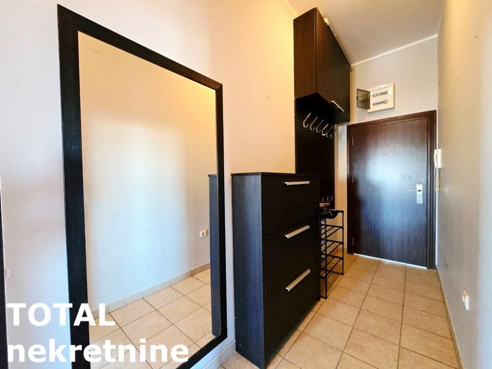 Slika 6 - Stan,NOVI SAD,BULEVAR EVROPE,kv: 67.00, € 185000, ID: 1101782