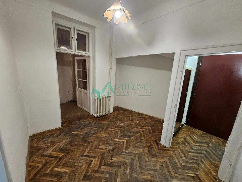 Slika 6 - Retko u ponudi,manji stan sa visokim plafonima,Kej-centar,odlična investicija !