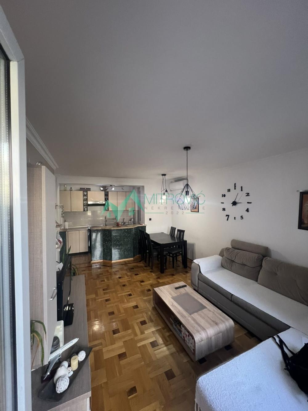 Slika 1 - NOVI SAD, NOVA DETELINARA STAN+NAMEŠTAJ+PARKING 