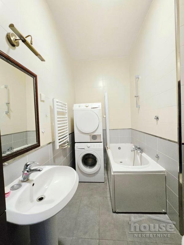 Slika 9 - Stan,NOVI SAD,BULEVAR EVROPE,kv: 67.00, € 185000, ID: 1064934