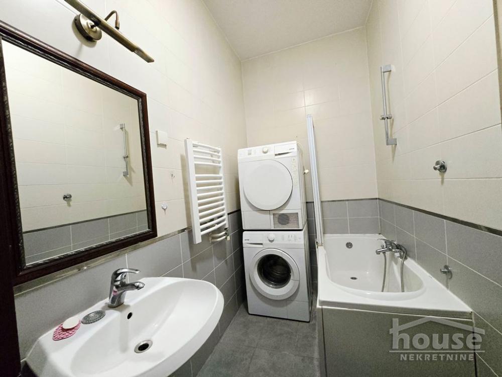 Slika 10 - Stan,NOVI SAD,BULEVAR EVROPE,kv: 67.00, € 185000, ID: 1064934