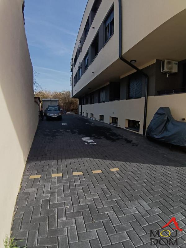 Slika 7 - Stan,NOVI SAD,TELEP,kv: 42, € 149350, ID: 1031218