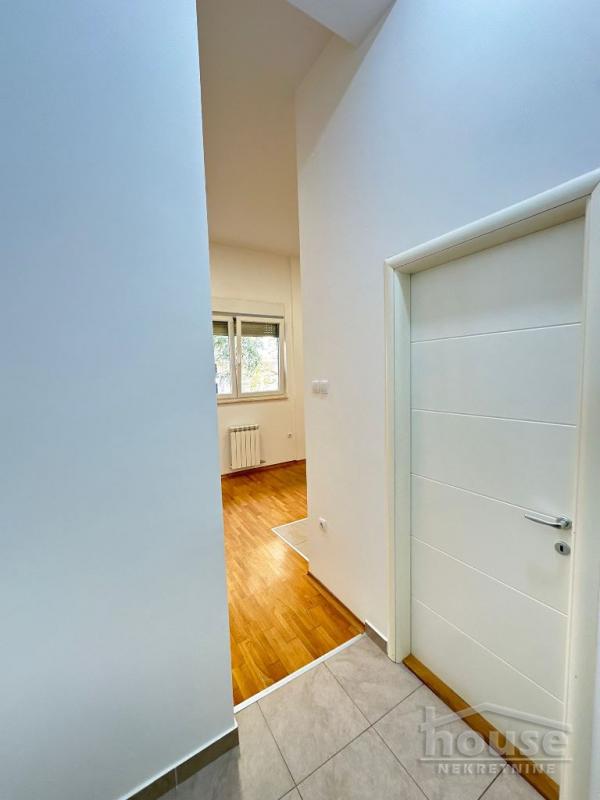 Slika 5 - Stan,NOVI SAD,CENTAR,kv: 23.00, € 80000, ID: 1064948