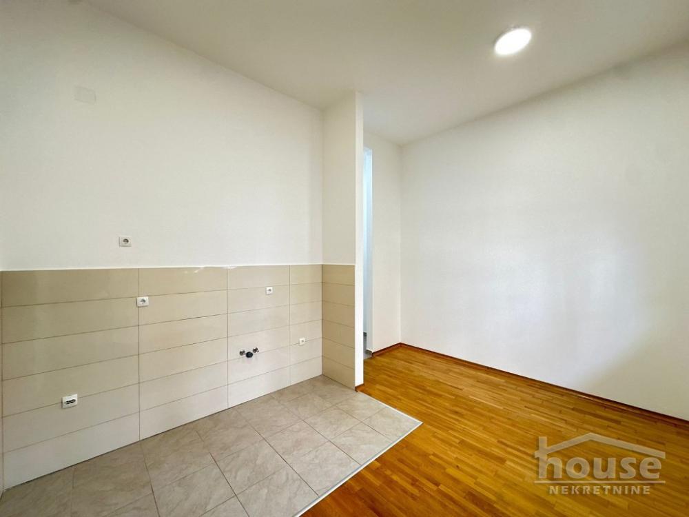 Slika 2 - Stan,NOVI SAD,CENTAR,kv: 23.00, € 80000, ID: 1064948