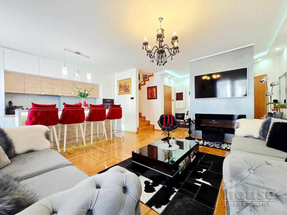 Slika 2 - Stan,NOVI SAD,BULEVAR EVROPE,kv: 79.00, € 180000, ID: 1064925