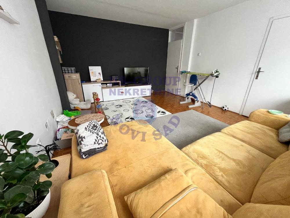 Slika 1 - Dvoiposoban, 69m2, sa terasom, ima lift