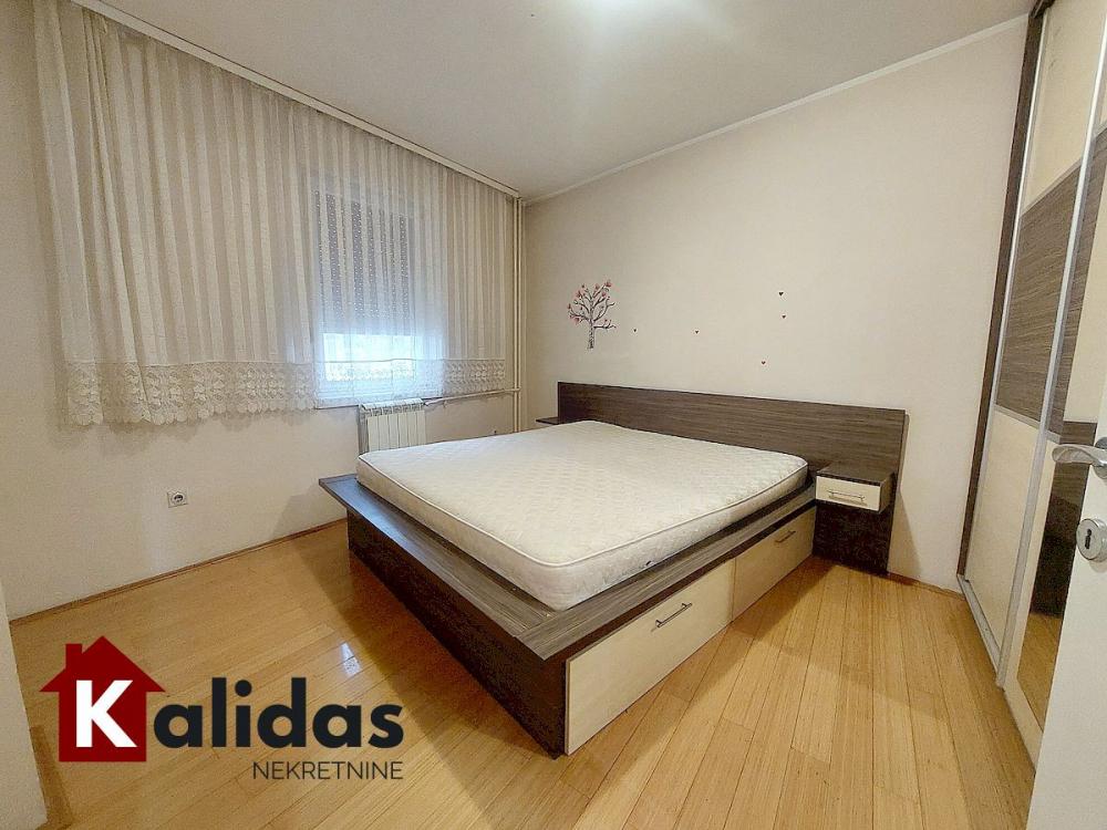 Slika 6 - Stan,NOVI SAD,BULEVAR,kv: 53, € 169200, ID: 1008305