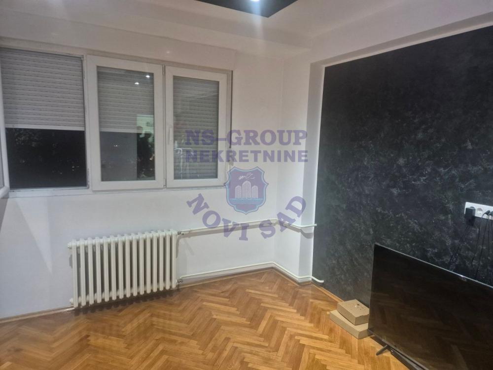 Slika 10 - Dvosoban, 51m2, Bulevar oslobođenja Novi Sad