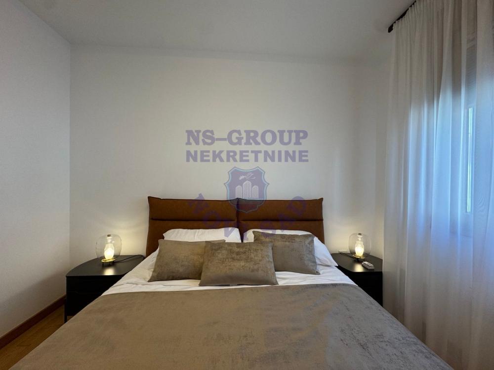 Slika 0 - Trosoban, 64m2, Bulevar oslobođenja Novi Sad