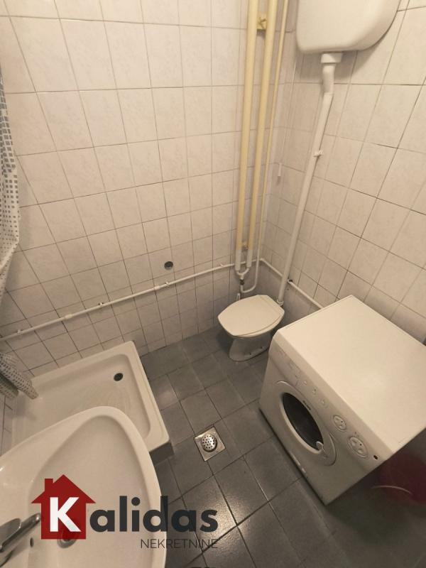 Slika 6 - Stan,NOVI SAD,GRBAVICA,kv: 27, € 73100, ID: 1008294