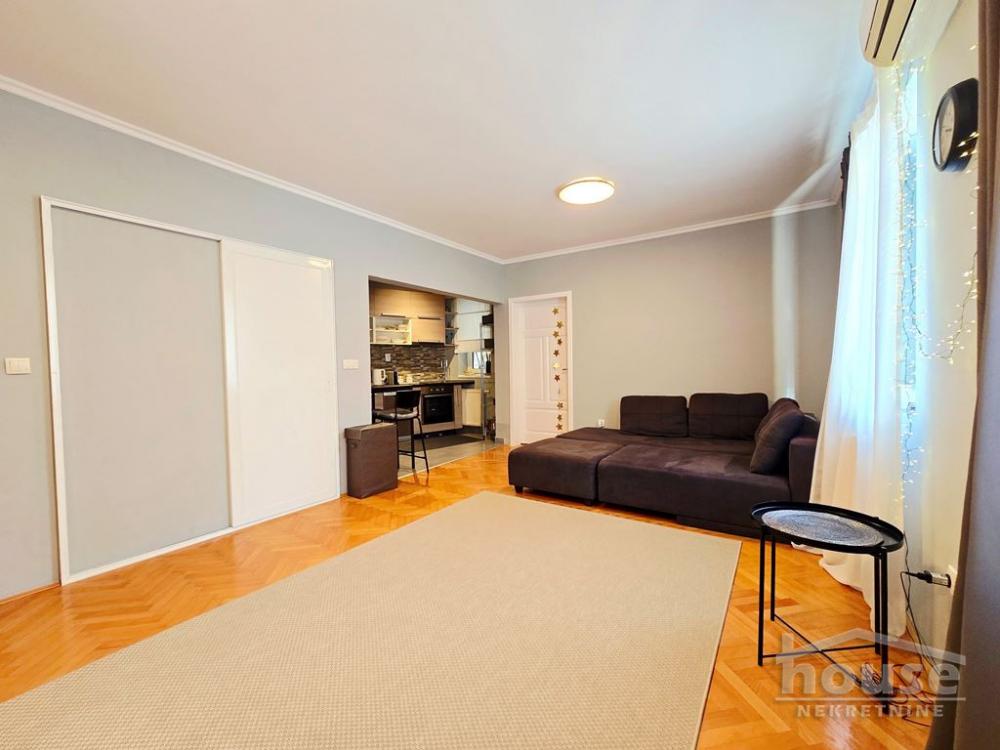 Slika 4 - Stan,NOVI SAD,CENTAR,kv: 43.00, € 134200, ID: 1064953