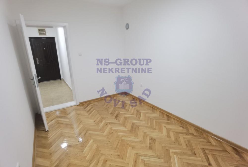 Slika 4 - Odlican dvosoban stan na Novoj Detelinari 