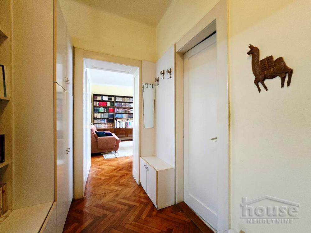 Slika 4 - Stan,NOVI SAD,KEJ,kv: 91.00, € 291200, ID: 1064952