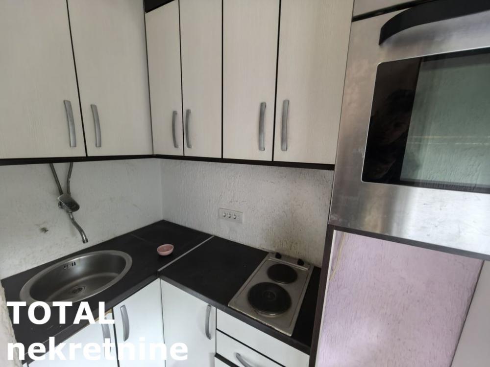 Slika 7 - Stan,NOVI SAD,CENTAR,kv: 38.00, € 111240, ID: 1101802