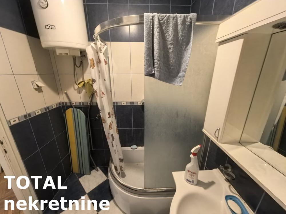 Slika 5 - Stan,NOVI SAD,CENTAR,kv: 38.00, € 111240, ID: 1101802