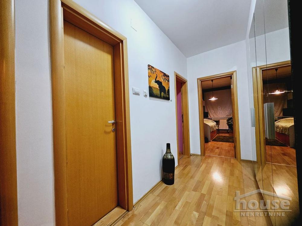 Slika 9 - Stan,NOVI SAD,BULEVAR,kv: 134.00, € 299000, ID: 1060856