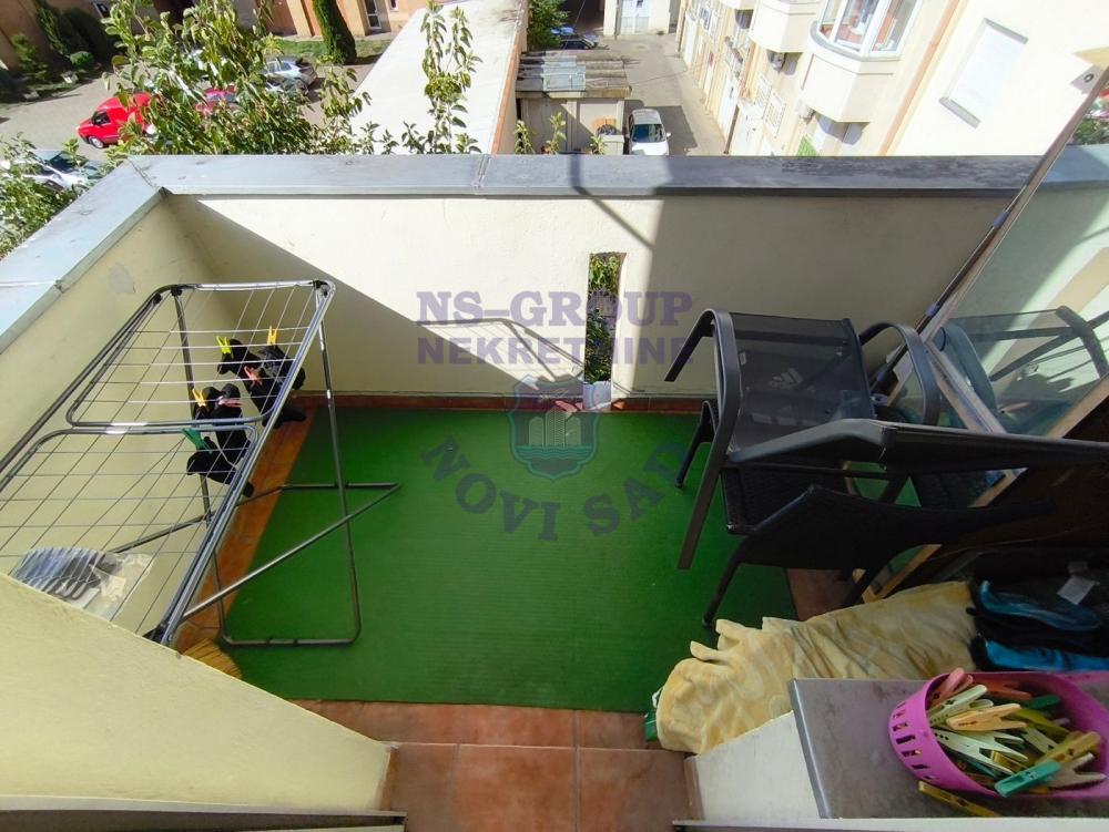 Slika 8 - Četvorosoban, 92m2, Nova Detelinara Novi Sad, sa terasom, ima lift