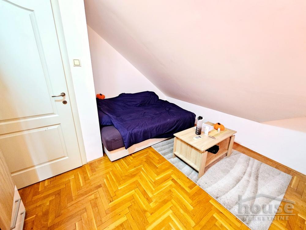 Slika 4 - Stan,NOVI SAD,BULEVAR,kv: 52.00, € 170000, ID: 1064873