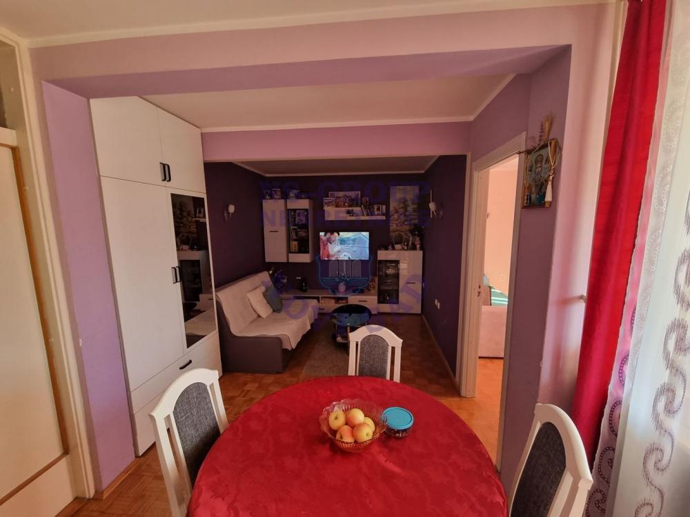 Slika 2 - Jednoiposoban, 41m2, Bulevar oslobođenja Novi Sad