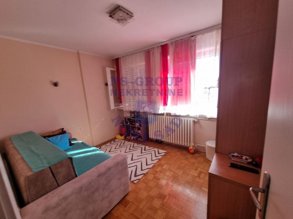 Slika 3 - Jednoiposoban, 41m2, Bulevar oslobođenja Novi Sad