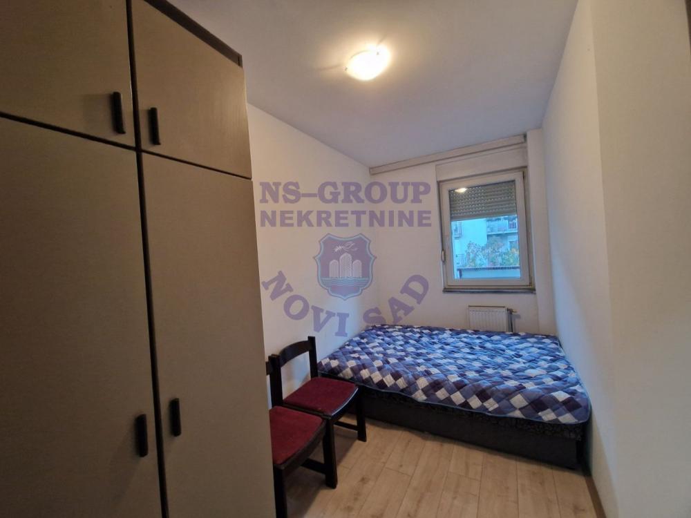 Slika 1 - Odličan jednoiposoban stan na Novoj Detelinari