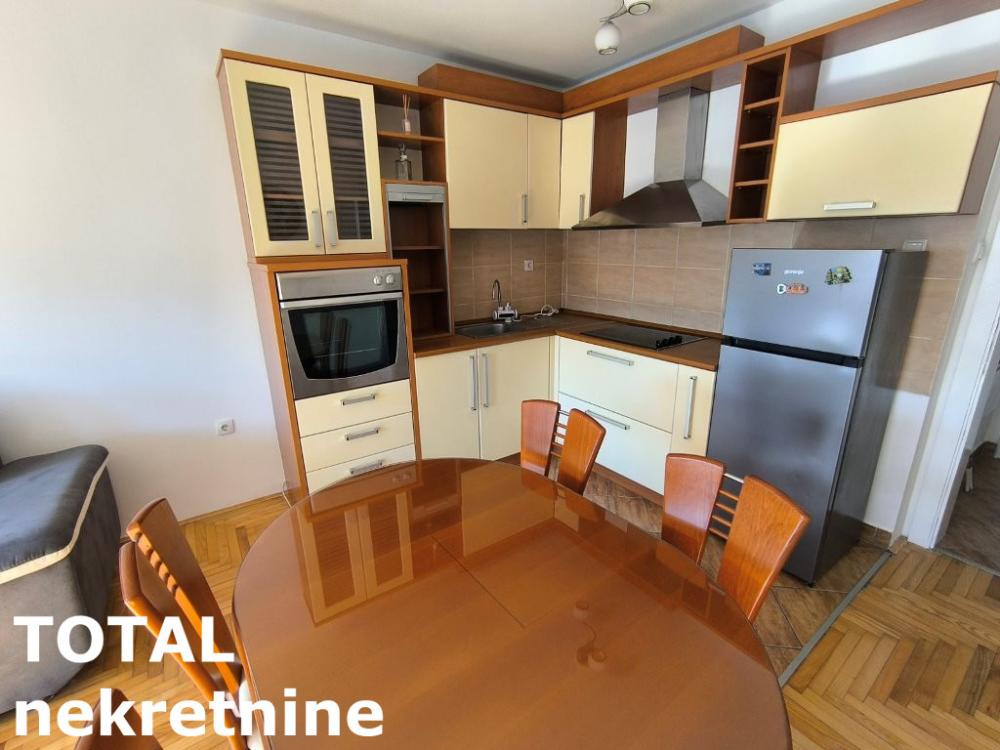 Slika 5 - Stan,NOVI SAD,CENTAR,kv: 50.00, € 150000, ID: 1101832