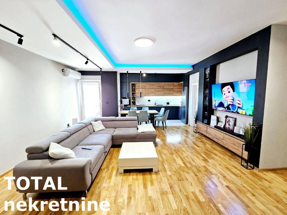 Slika 2 - Stan,PETROVARADIN,PETROVARADIN,kv: 106.00, € 205000, ID: 1101376