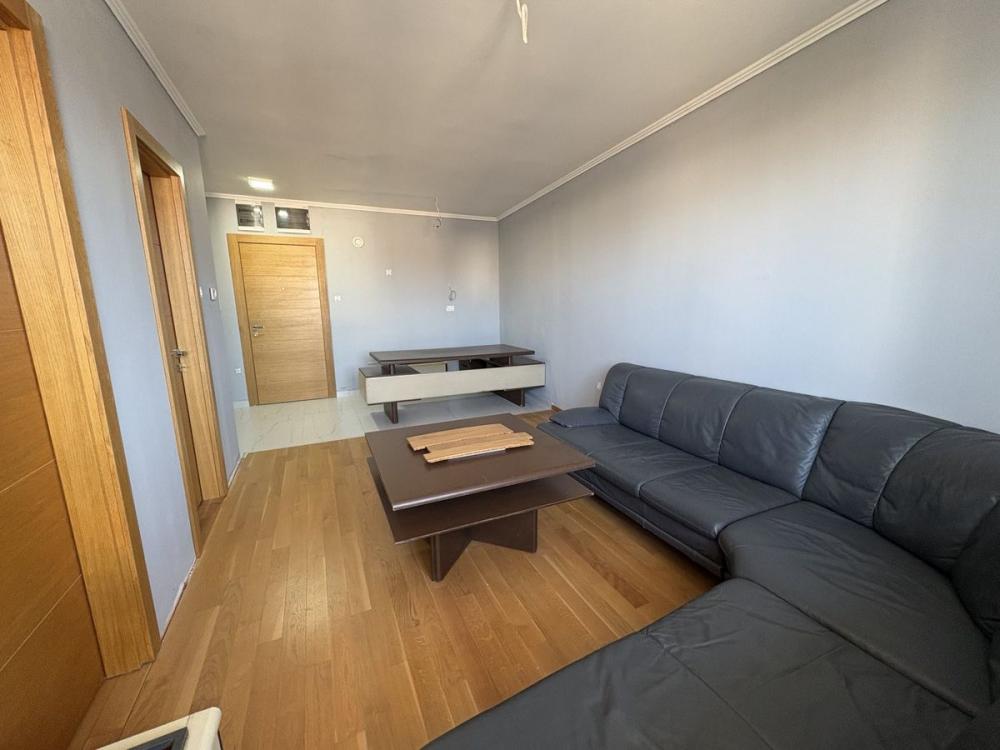 Slika 0 - Odlična prilika! Nadomak centra - 42m2