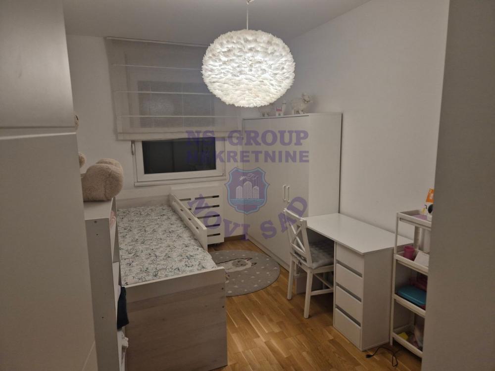 Slika 10 - Prodaja stana, 63m2, Telep Novi Sad, sa terasom, ima lift