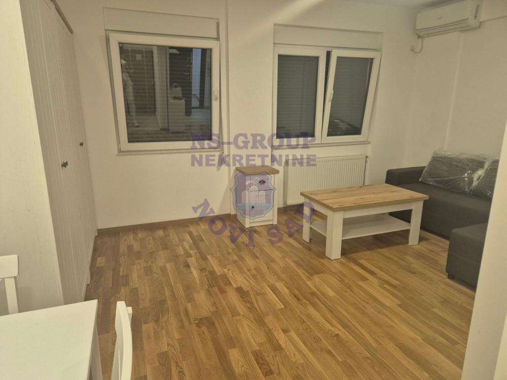 Slika 3 - Prodaja stana, 28m2, Telep Novi Sad, ima lift