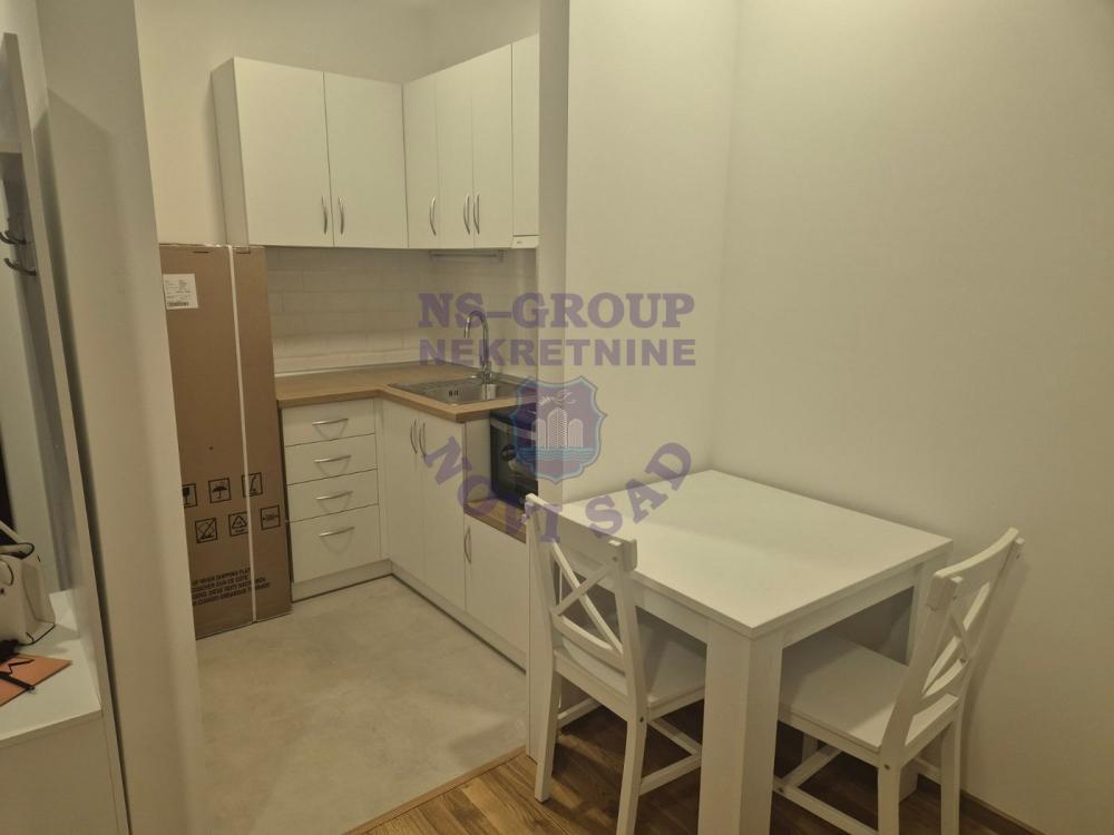 Slika 6 - Prodaja stana, 28m2, Telep Novi Sad, ima lift