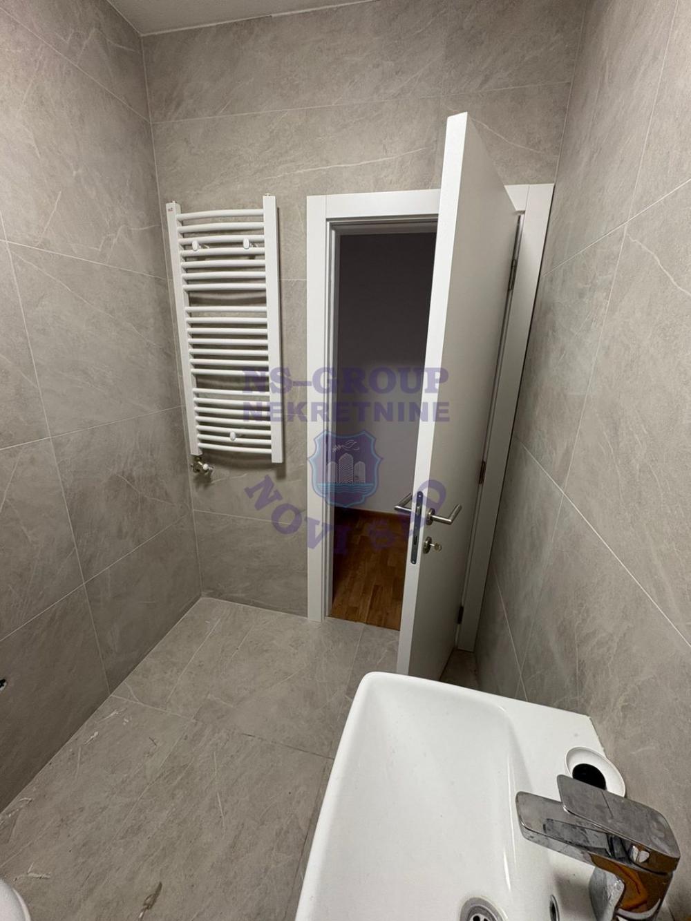 Slika 4 - Prodaje se odlican prostoran stan na telepu 