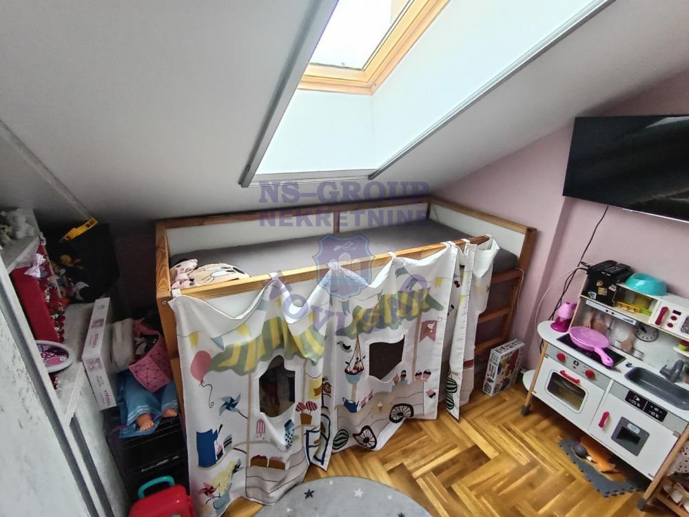 Slika 2 - Prodaja stana, 37m2, Telep Novi Sad, sa terasom, ima lift