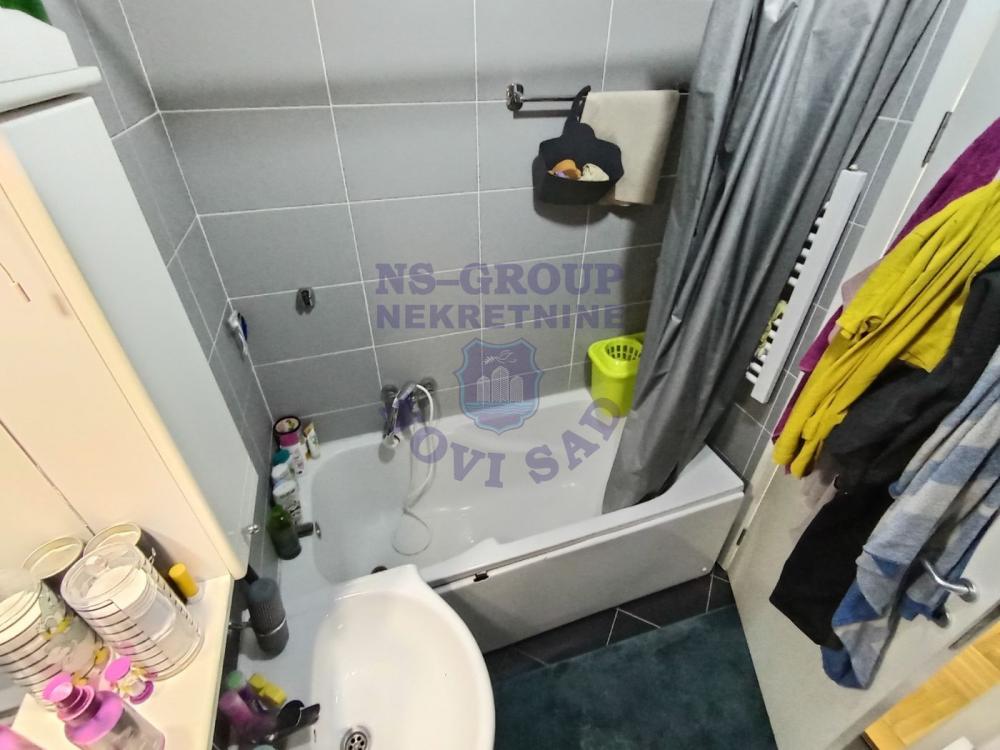 Slika 9 - Prodaja stana, 37m2, Telep Novi Sad, sa terasom, ima lift