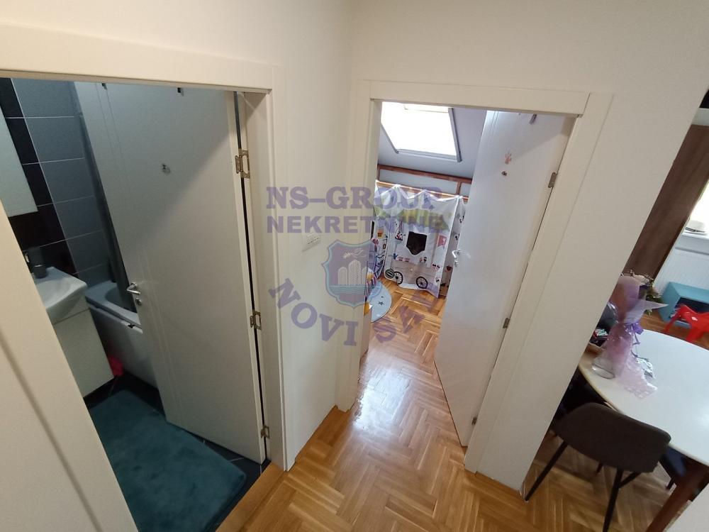 Slika 5 - Prodaja stana, 37m2, Telep Novi Sad, sa terasom, ima lift