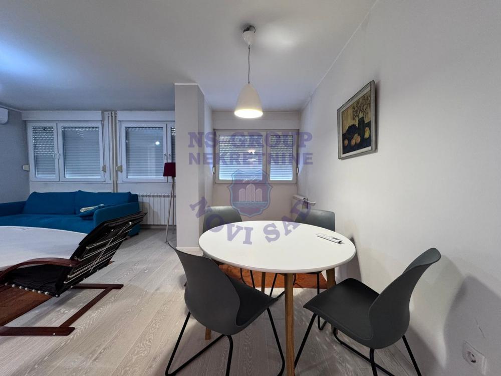 Slika 2 - Predivan dvosoban stan na prodaju TOP lokacija