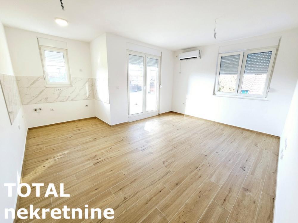 Glavna slika -Stan,NOVI SAD,VETERNIK,kv: 48.00, € 105600, ID: 1101780