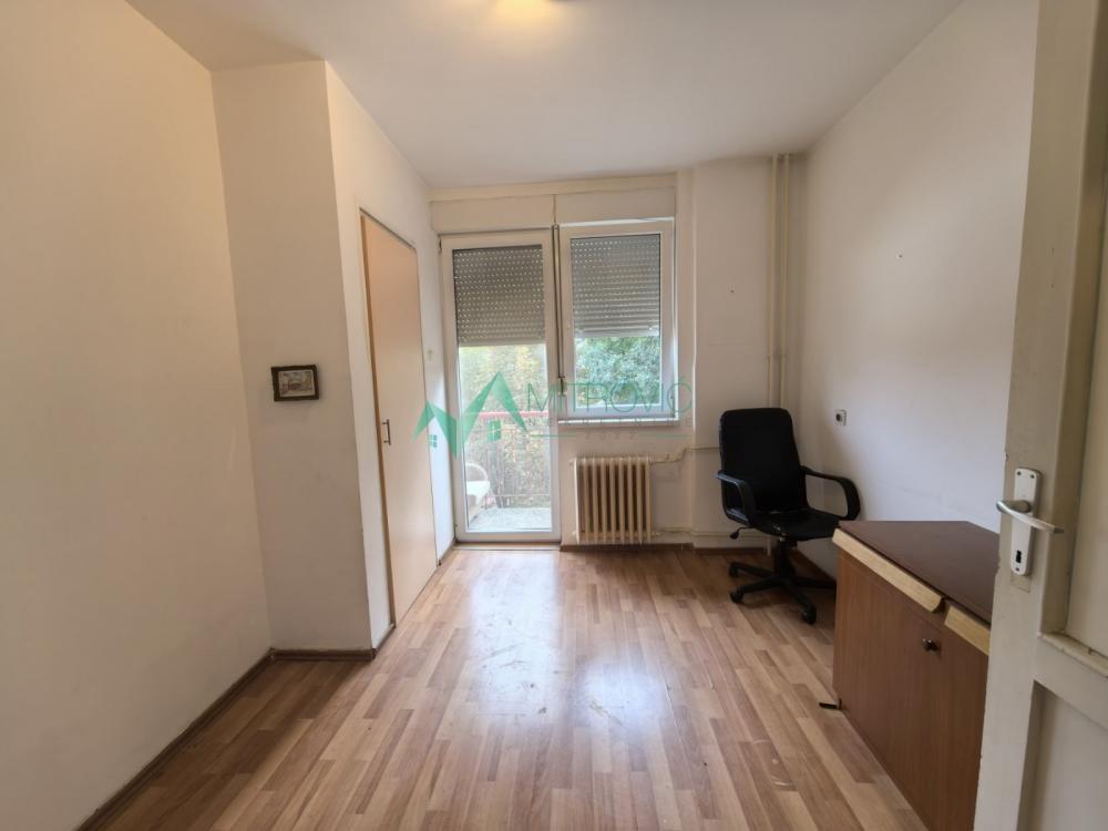 Slika 2 - Podbara, 38m2. Jednoiposoban stan. 