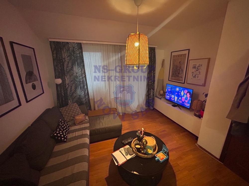 Slika 2 - Prodaja stana, 46m2, Podbara Novi Sad, sa terasom