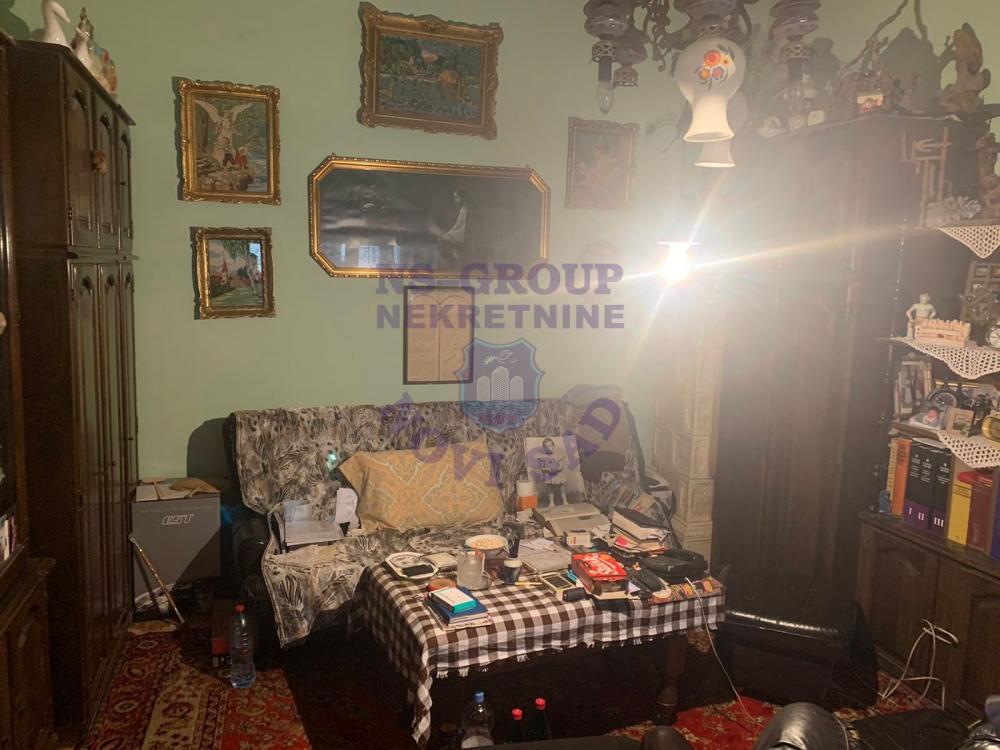 Slika 1 - Dvosoban, 35m2, Novi Sad centar Novi Sad, sa terasom