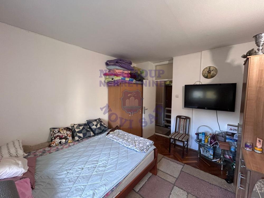 Slika 2 - Dvosoban stan,Železnička stanica