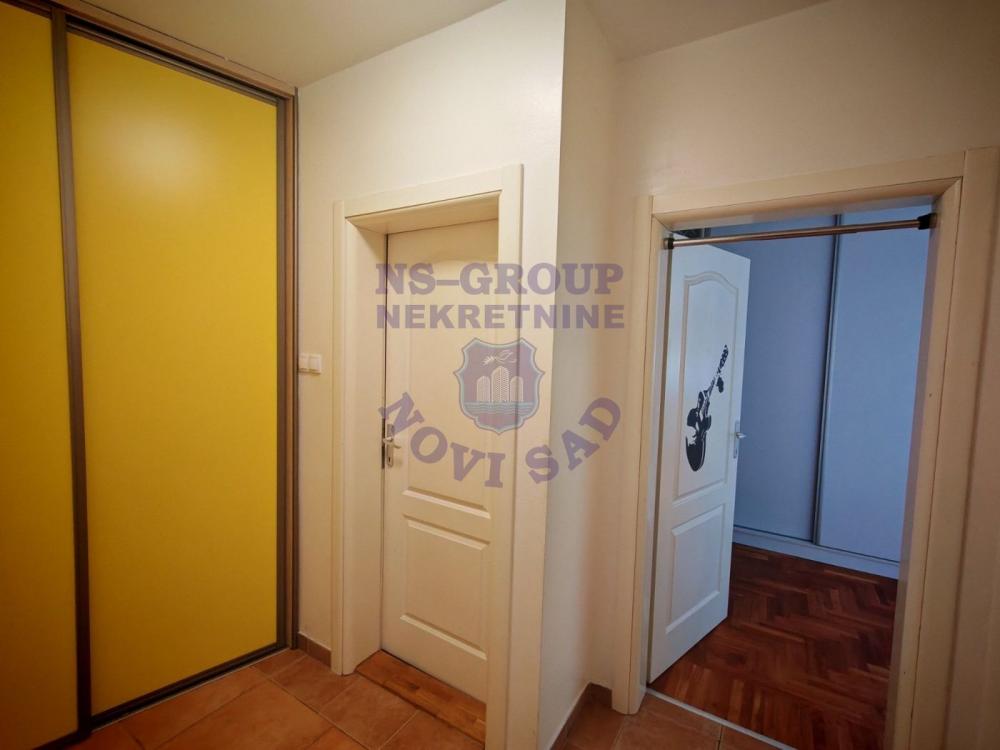 Slika 4 - Prodaja stana, 129m2, Podbara Novi Sad, sa terasom