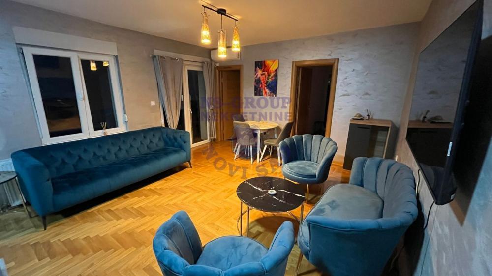 Glavna slika -Na prodaju komforan dvoiposoban stan na Telepu