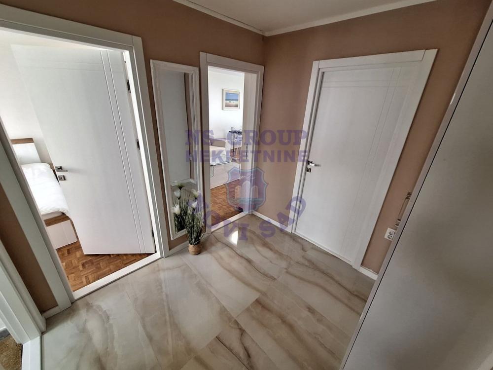 Slika 8 - Prodaja stana, 54m2, Novi Sad centar Novi Sad, sa terasom