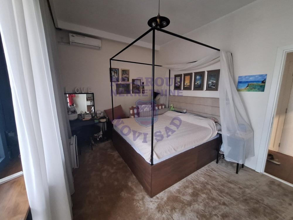 Slika 3 - Prodaja stana, 84m2, Novi Sad centar Novi Sad, sa terasom, ima lift