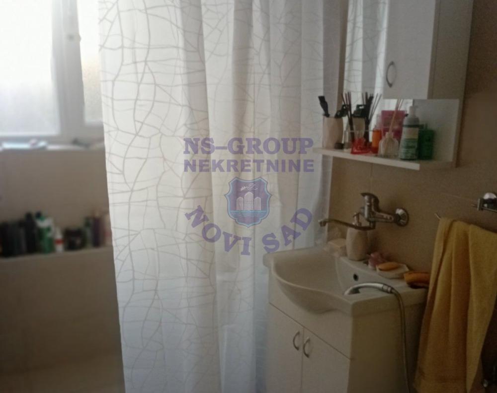 Slika 7 - Prodaja stana, 63m2, Beogradski kej Novi Sad, sa terasom