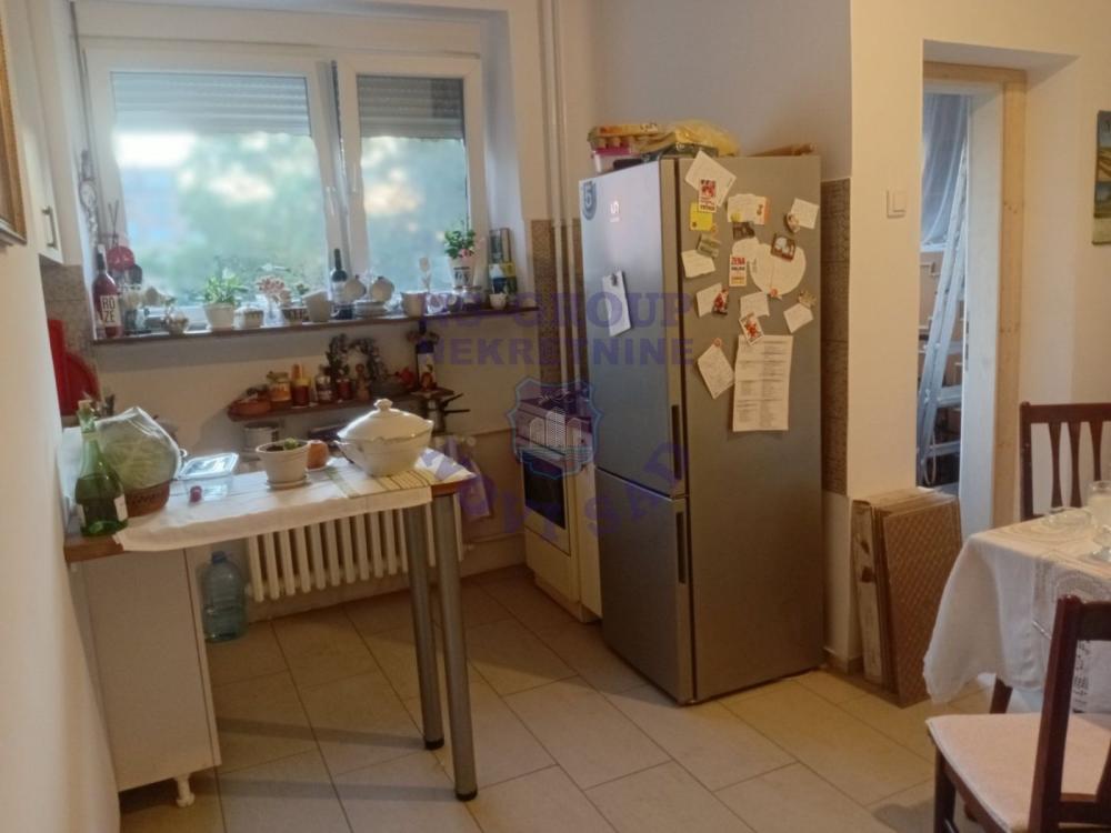 Slika 2 - Prodaja stana, 63m2, Beogradski kej Novi Sad, sa terasom