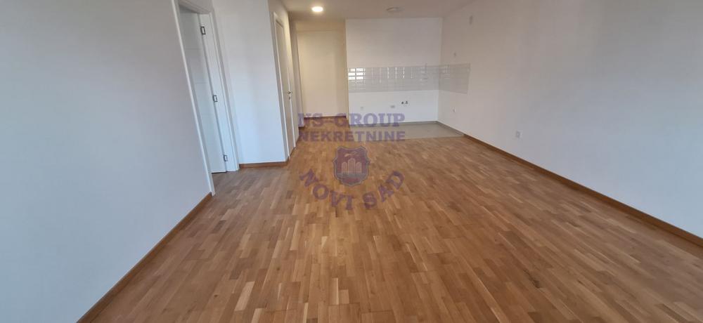 Slika 4 - Prodaja stana, 113m2, Telep Novi Sad, sa terasom, ima lift