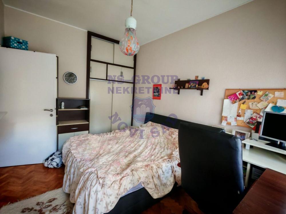 Slika 3 - Prodaja stana, 98m2, Kej žrtava racije Novi Sad, sa terasom