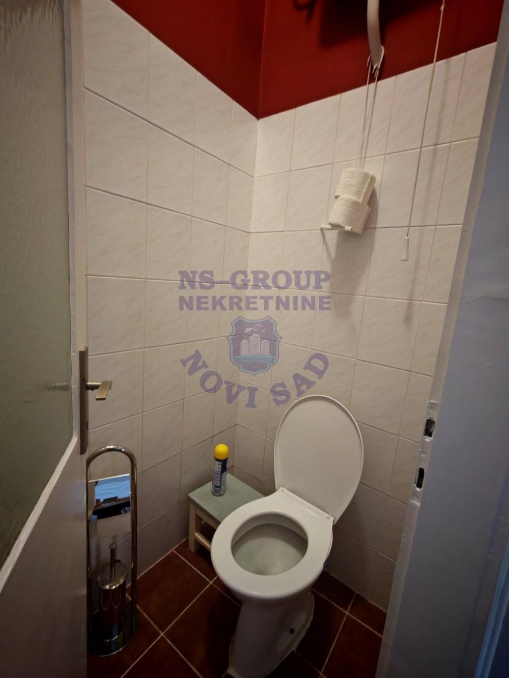 Slika 10 - Prodaja stana, 98m2, Kej žrtava racije Novi Sad, sa terasom